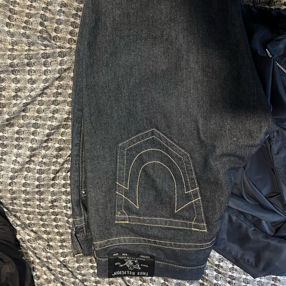 True region jeans size 38